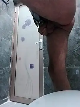 Bigutt73 online show from 03/21/25, 02:07