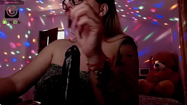 SonyaDevon online show from 03/20/25, 10:54