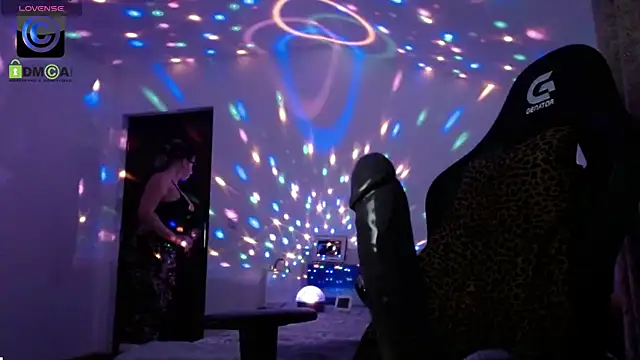 SonyaDevon online show from 02/15/26, 03:58