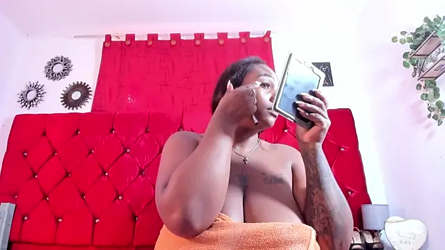 harleyevaans online show from 09/24/25, 12:41