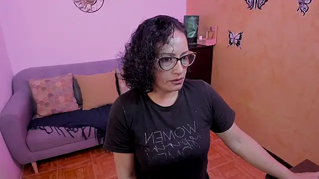 Snapshot of scarlet_wet chatting on 01/10/26, 09:30 scarlet wet online show from 01/10/26, 09:30