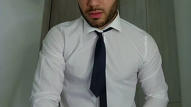 Justynn1 online show from 04/12/26, 11:26