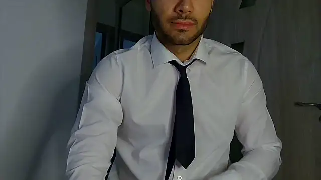 Justynn1 online show from 05/29/26, 02:53