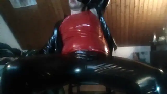 Snapshot of Genius1606 chatting on 12/05/25, 12:19 Genius1606 online show from 12/05/25, 12:19