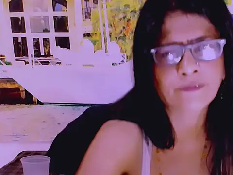 IndianAllure online show from 02/10/25, 11:57