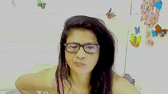 IndianAllure online show from 11/12/25, 06:03