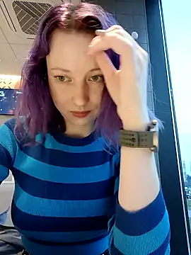 Frost foxy online show from 12/03/24, 08:16