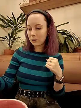 Frost foxy online show from 02/10/25, 05:47