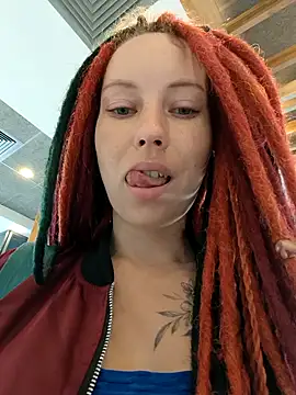 Frost foxy online show from 09/28/25, 02:39