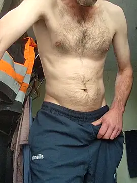 Snapshot of tedddy123 chatting on 10/04/25, 08:01 tedddy123 online show from 10/04/25, 08:01