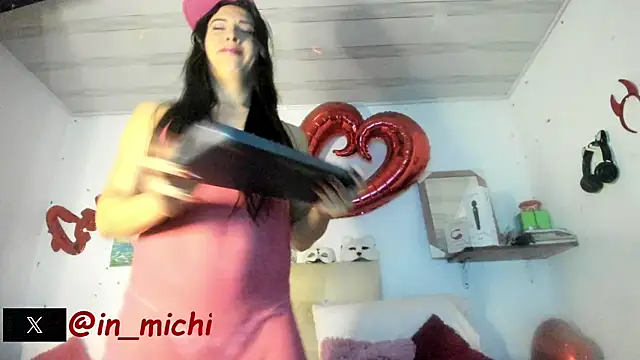 Snapshot of dangerous_bitch chatting on 11/26/25, 12:33 dangerous bitch online show from 11/26/25, 12:33