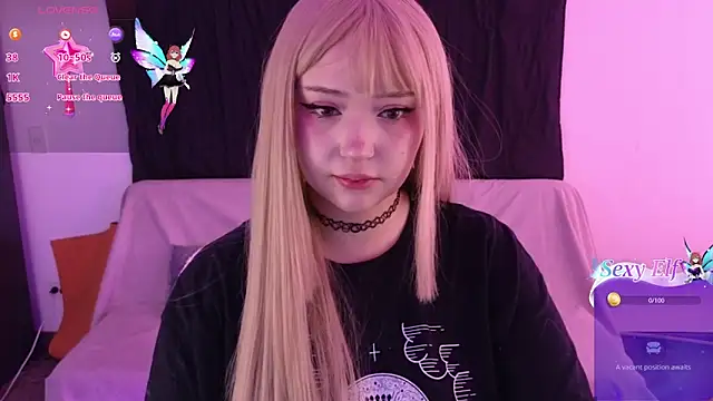 KuroChan420 online show from 12/10/24, 10:26