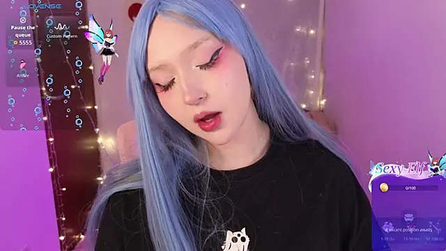 KuroChan420 online show from 12/17/25, 12:27