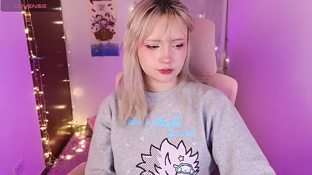 KuroChan420 online show from 01/16/26, 03:43