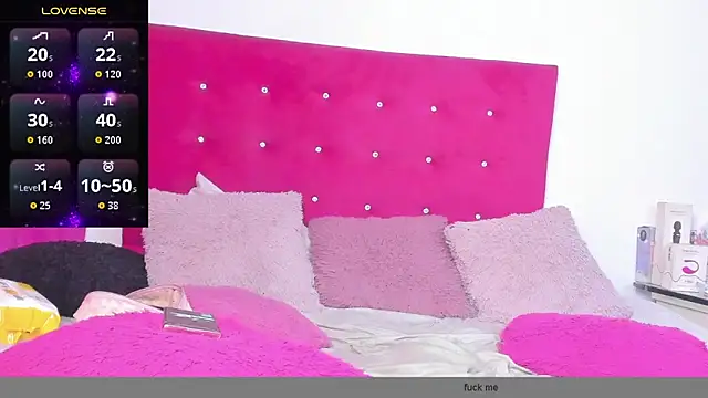 Snapshot of sasha_xxxx chatting on 07/07/26, 06:47 sasha xxxx online show from 07/07/26, 06:47