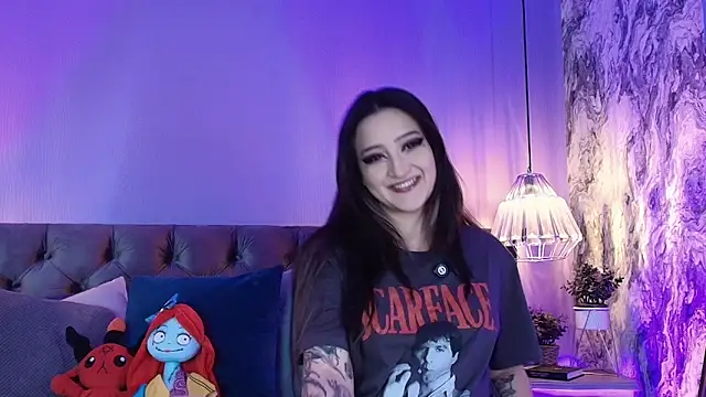 Charlotte Germanotta  online show from 05/01/26, 08:35