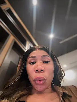 Belle    online show from 02/02/25, 01:02