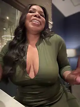 Belle    online show from 03/16/25, 12:45