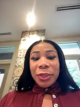 Belle    online show from 10/05/25, 02:59