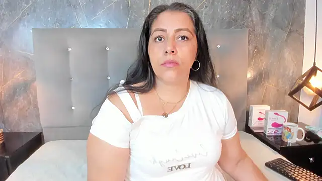 SexxyPamela online show from 04/01/26, 07:11