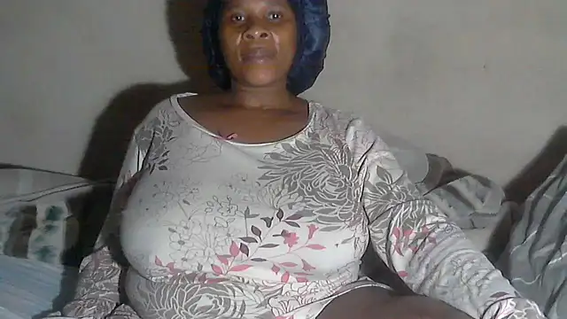 Choco-Coco10 online show from 10/11/25, 01:16