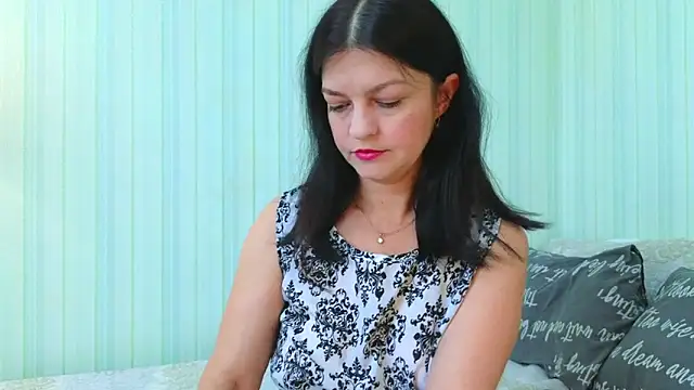  Lily  online show from 03/23/26, 11:58