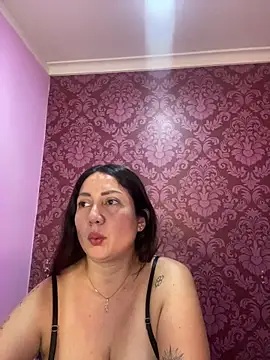 juliana diaz online show from 12/22/25, 11:29