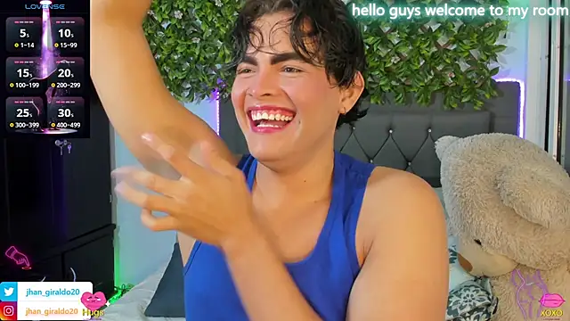 Snapshot of kamii_22 chatting on 02/26/25, 08:37 kamii 22 online show from 02/26/25, 08:37