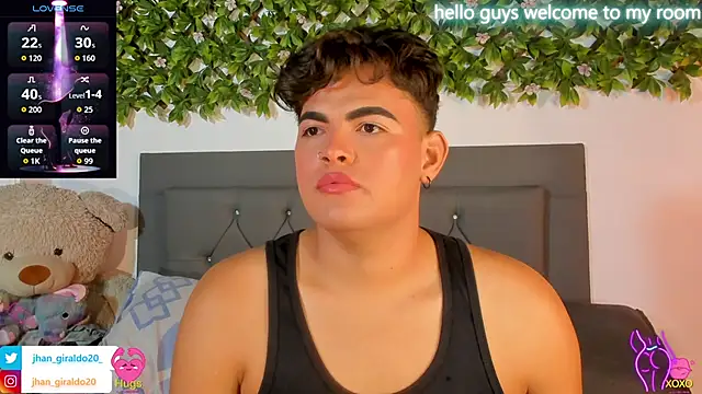 Snapshot of kamii_22 chatting on 10/05/25, 02:26 kamii 22 online show from 10/05/25, 02:26