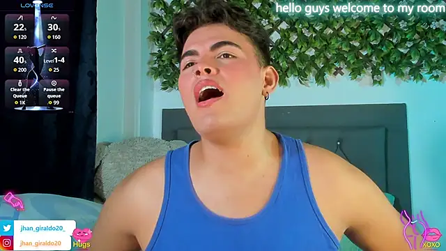 Snapshot of kamii_22 chatting on 12/15/25, 09:08 kamii 22 online show from 12/15/25, 09:08