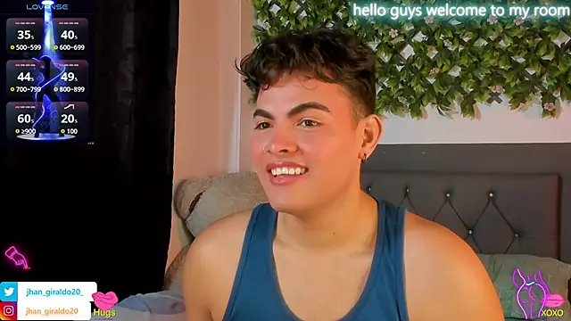 Snapshot of kamii_22 chatting on 12/16/25, 07:41 kamii 22 online show from 12/16/25, 07:41