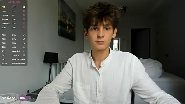 Snapshot of MiracleCam chatting on 11/04/25, 06:12 MiracleCam online show from 11/04/25, 06:12