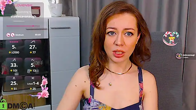 Snapshot of GirlfriendNina chatting on 03/18/25, 05:20 GirlfriendNina online show from 03/18/25, 05:20