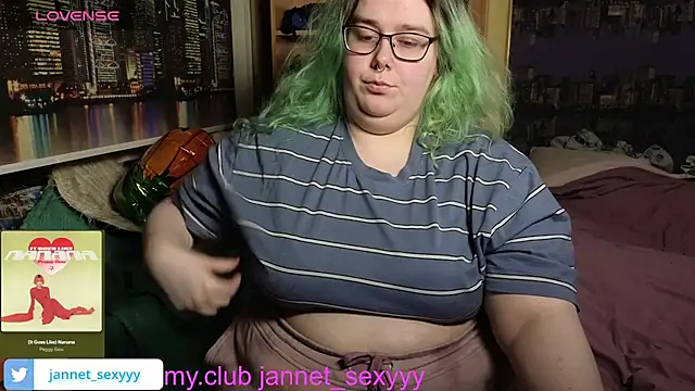 JannetPie online show from 12/22/25, 06:16