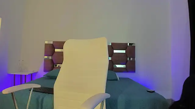 AlondraDiossa03 online show from 03/22/25, 07:53