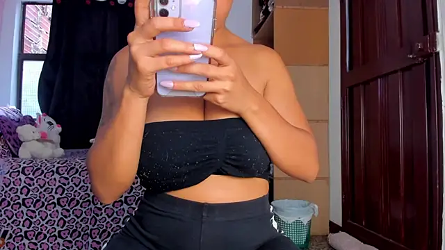 AlondraDiossa03 online show from 11/01/25, 06:10