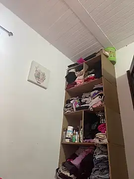 AlondraDiossa03 online show from 04/06/26, 03:13