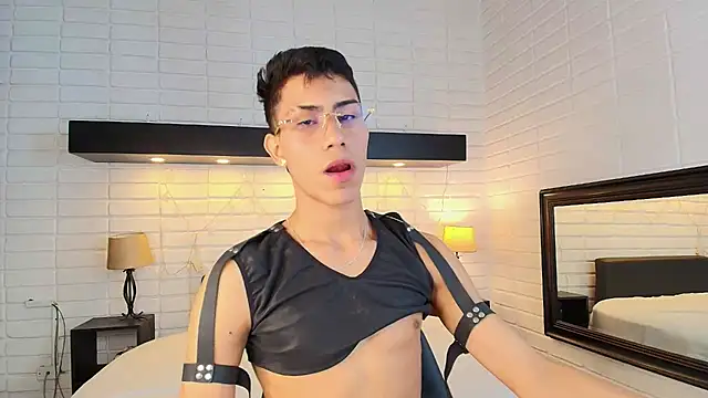 AlanNaughty online show from 01/07/25, 09:46