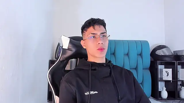 AlanNaughty online show from 02/22/25, 09:59