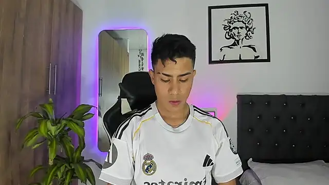 AlanNaughty online show from 12/03/25, 01:13