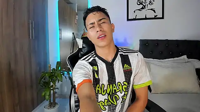 AlanNaughty online show from 03/26/26, 11:54