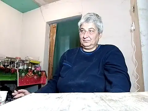 ExquisiteMature online show from 10/05/25, 08:56