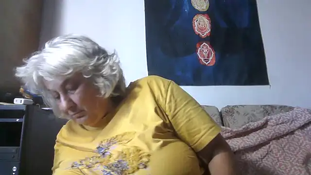 Snapshot of ExquisiteMature chatting on 07/12/26, 01:24 ExquisiteMature online show from 07/12/26, 01:24
