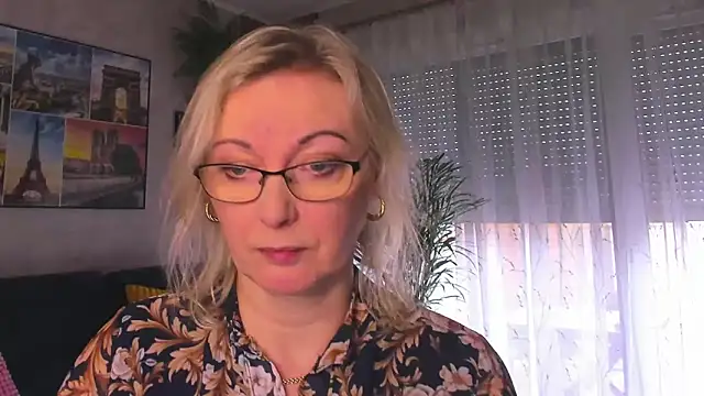 vanessa chat online show from 02/12/26, 02:12