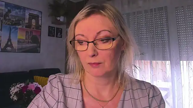 vanessa chat online show from 02/16/26, 02:24