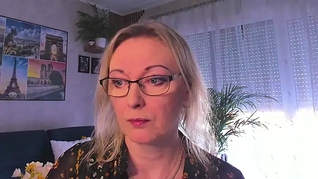 vanessa chat online show from 04/07/26, 01:22