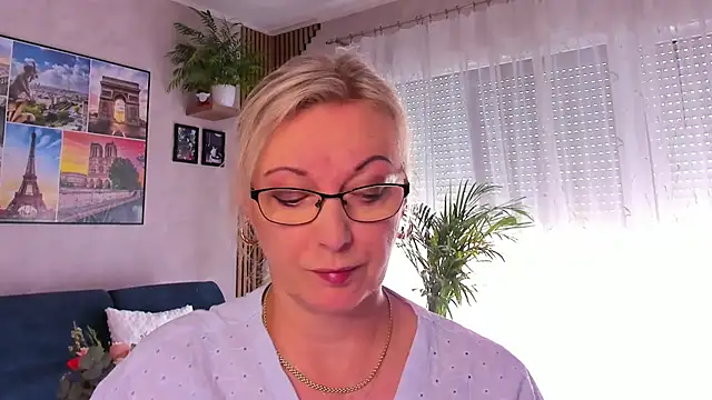 vanessa chat online show from 05/11/26, 01:17