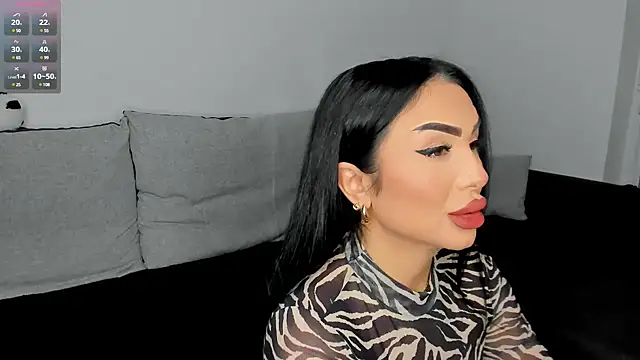 Snapshot of mistress_meryem chatting on 12/12/24, 09:48 mistress meryem online show from 12/12/24, 09:48