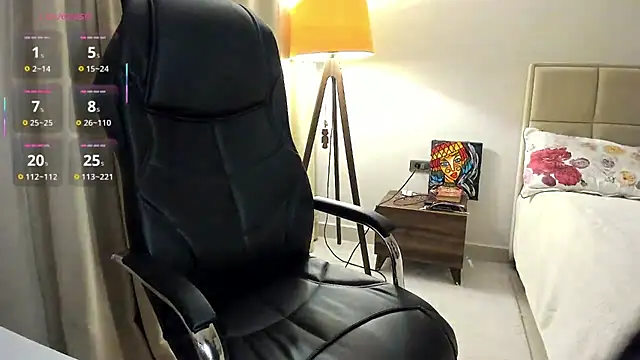 Snapshot of Colette__1977 chatting on 02/09/26, 04:49 Colette 1977 online show from 02/09/26, 04:49