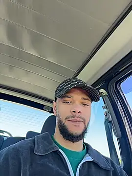 Lionayowe online show from 04/07/26, 12:27